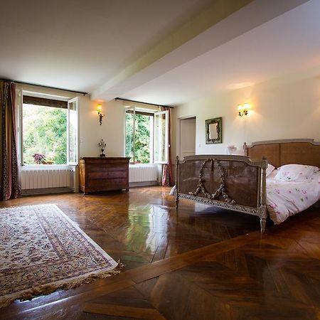 Chateau De La Madeleine Bed and Breakfast Pressagny-lʼOrgeuilleux Eksteriør billede