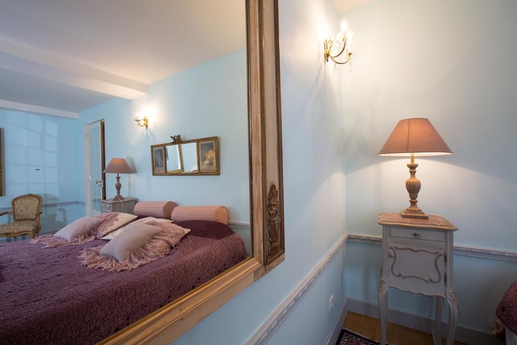 Chateau De La Madeleine Bed and Breakfast Pressagny-lʼOrgeuilleux Eksteriør billede